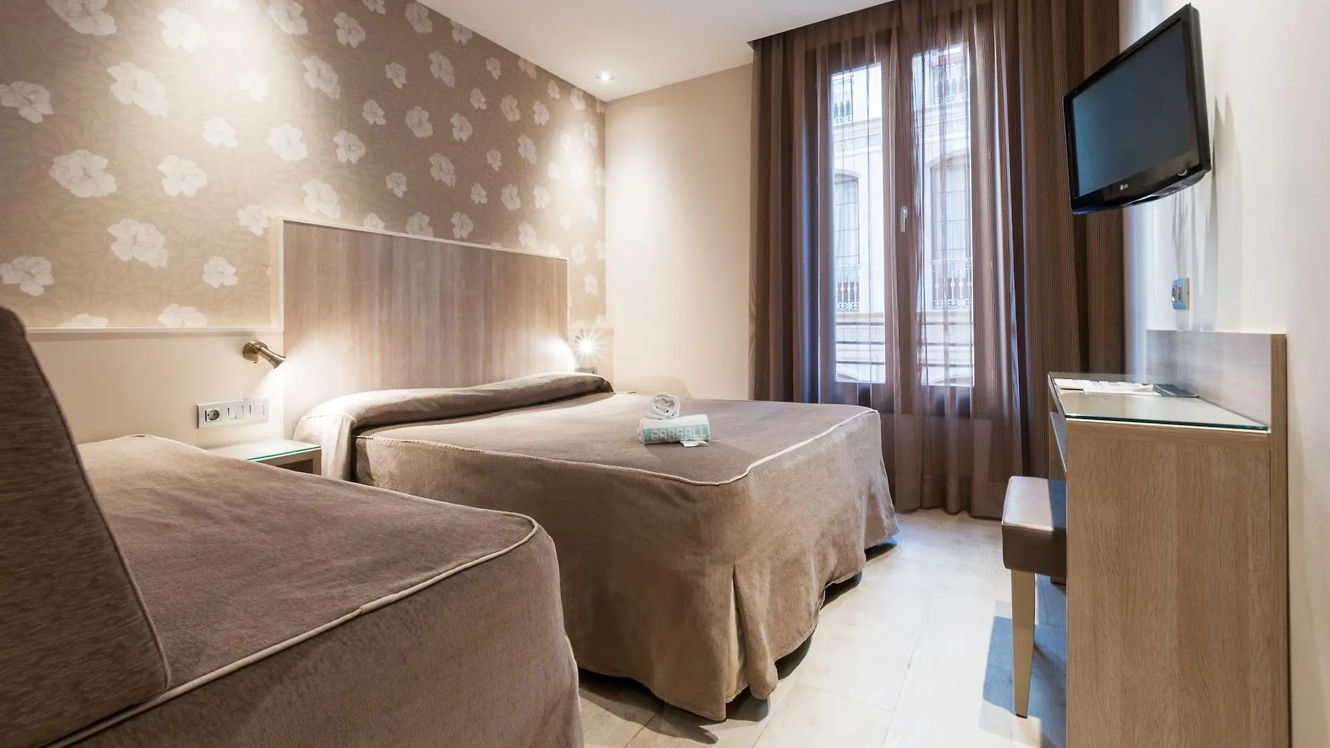 Hotel Santa Marta Барселона