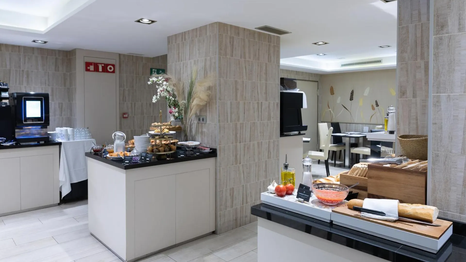 Hotel Santa Marta Барселона